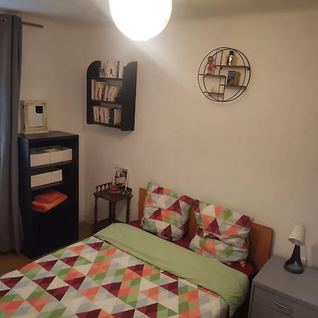 Big Ground Floor 2 Bedrooms Flat In A Quiet Building & Neighborghood مارسيليا المظهر الخارجي الصورة